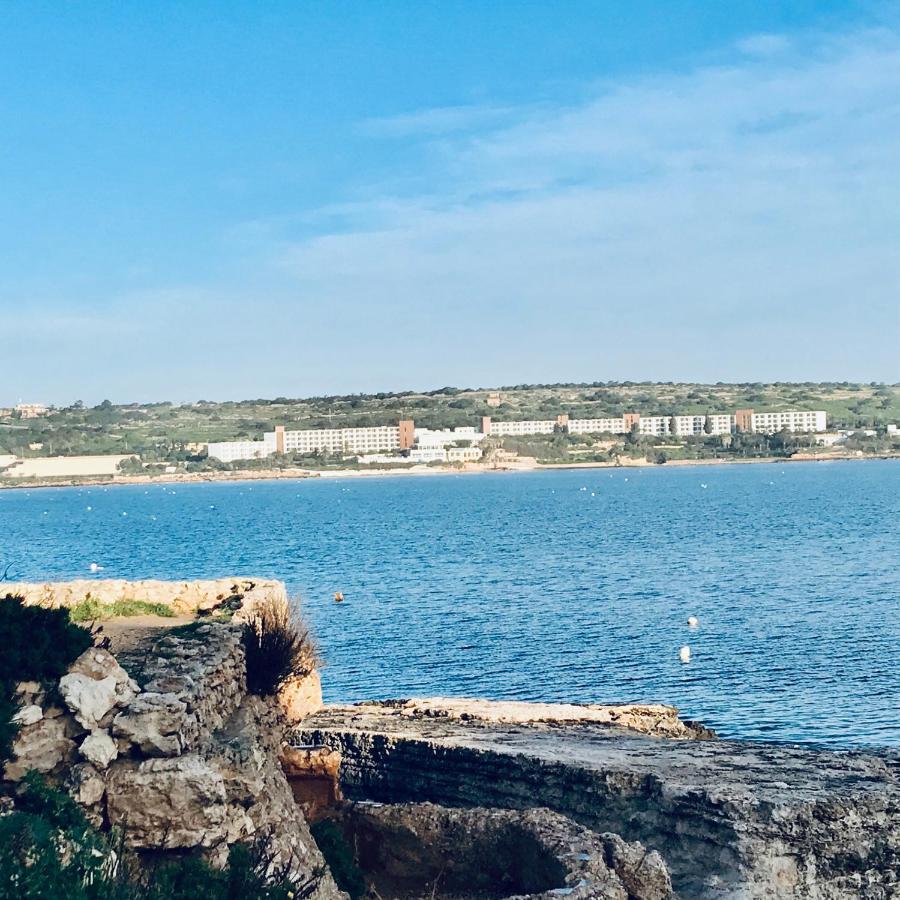 Modern Apartment With Sea View Mellieħa Buitenkant foto