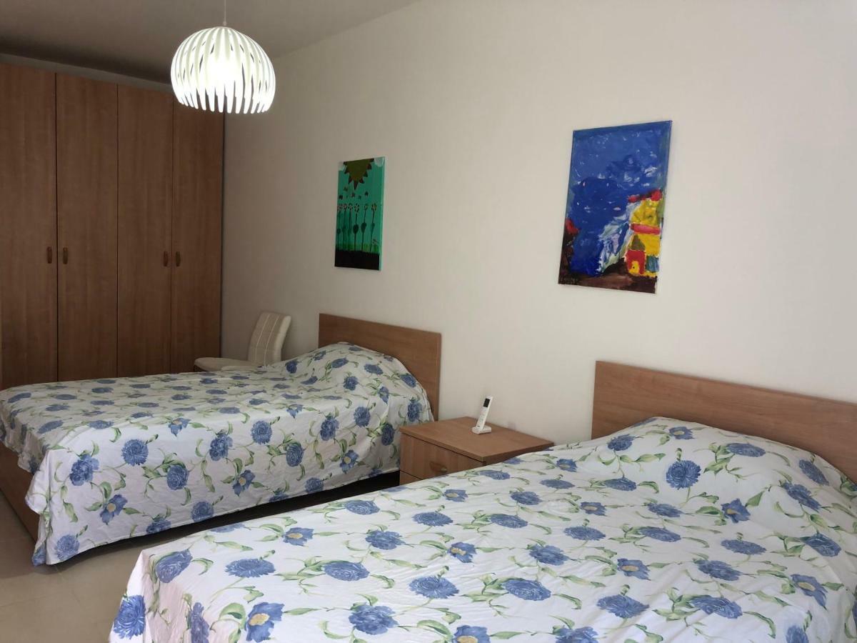 Modern Apartment With Sea View Mellieħa Buitenkant foto
